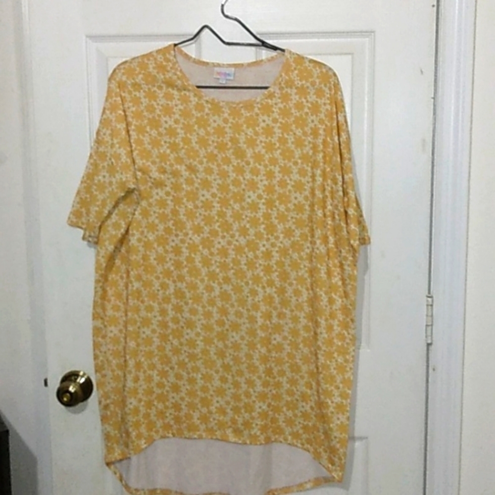 Lu La Roe womans top sz S